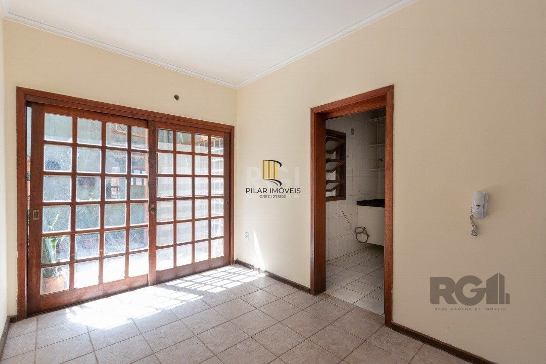 Casa em condomínio fechado para venda no bairro Jardim Isabel, com aproximadamente 197m² de área privativa,.