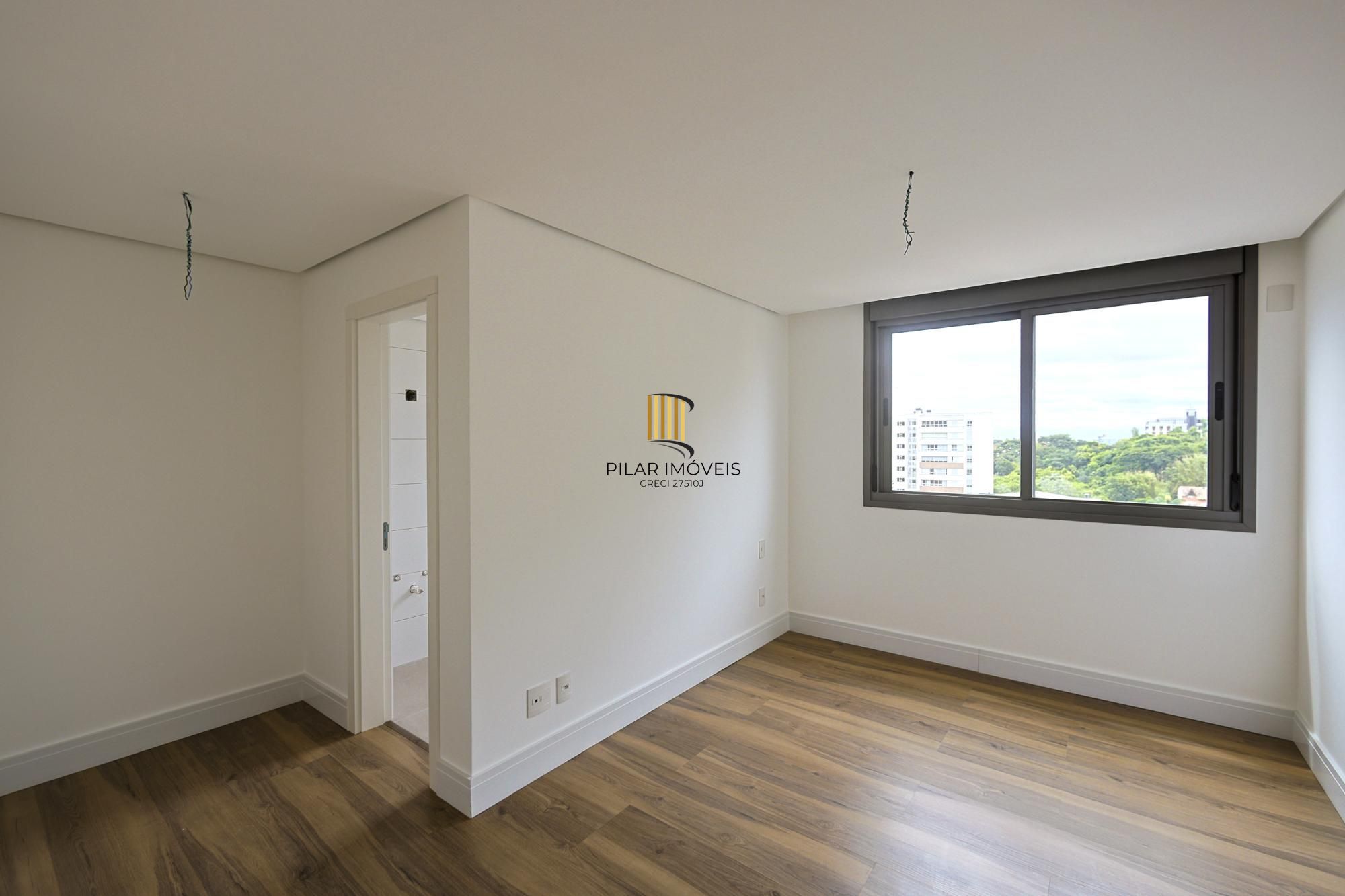 Apartamento com 217m² e 3 dormitórios no bairro Tristeza em PORTO ALEGRE para Comprar