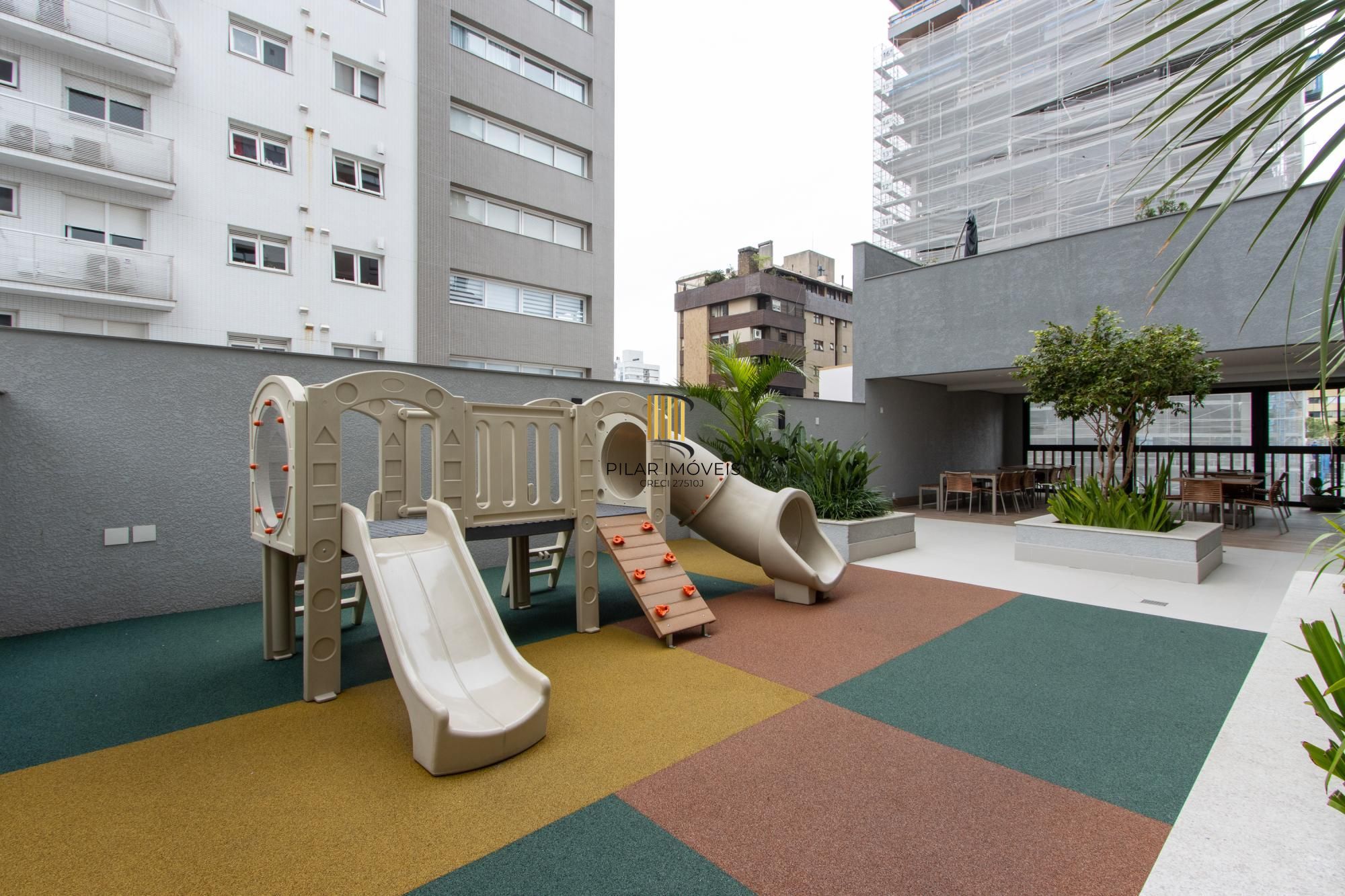 Apartamento 4 dormitórios no bairro Bela Vista