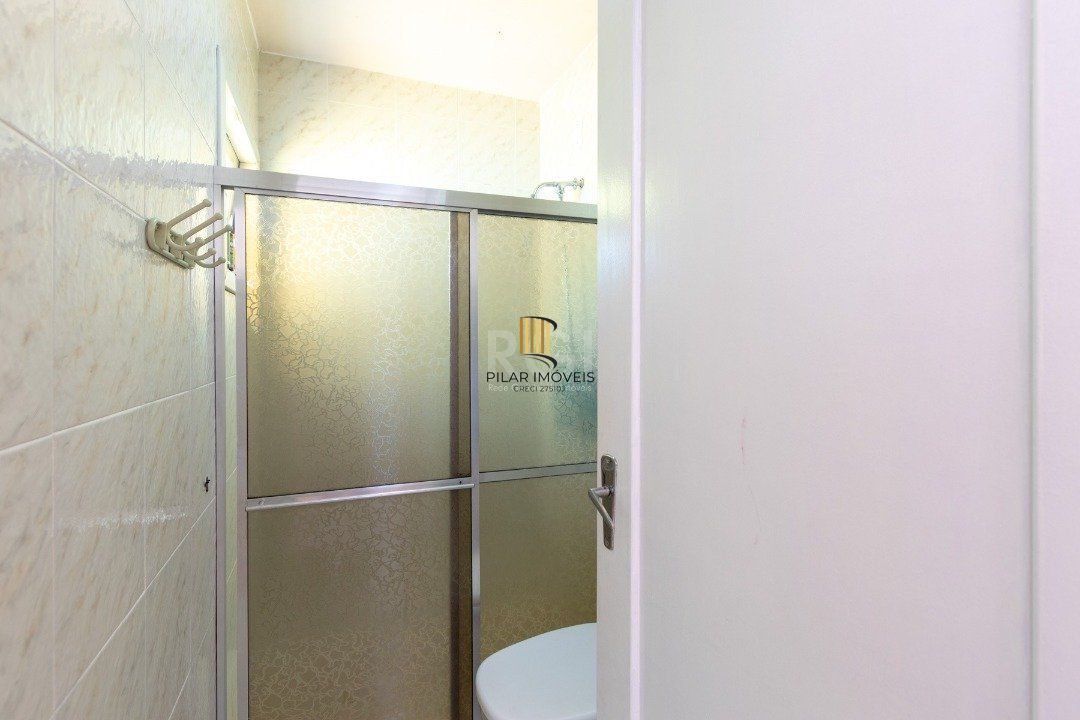 Sobrado para Venda - 356.93m², 4 dormitórios, sendo 2 suites, 4 vagas - Tristeza