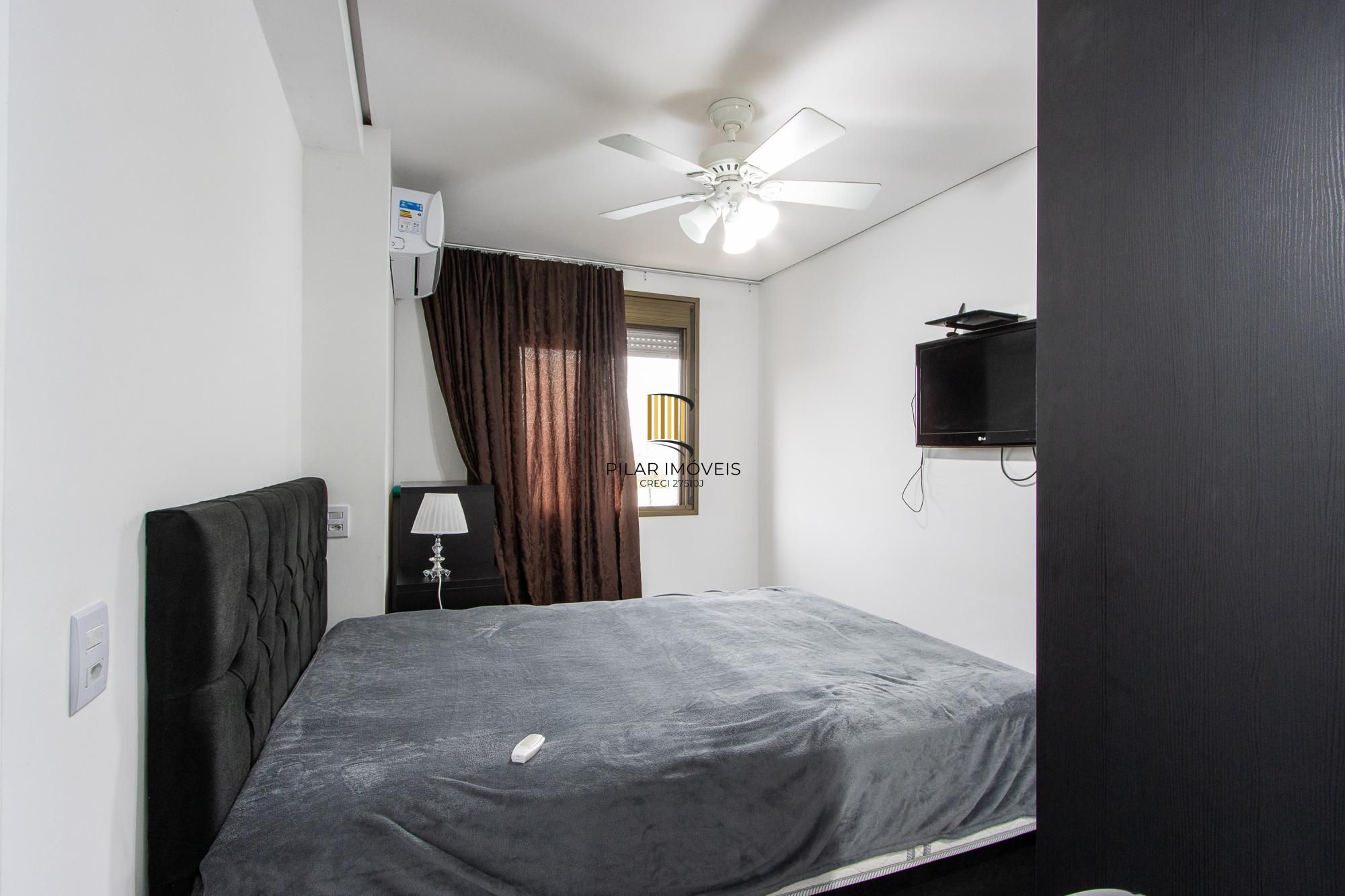 Cobertura no Menino Deus com vista espetacular