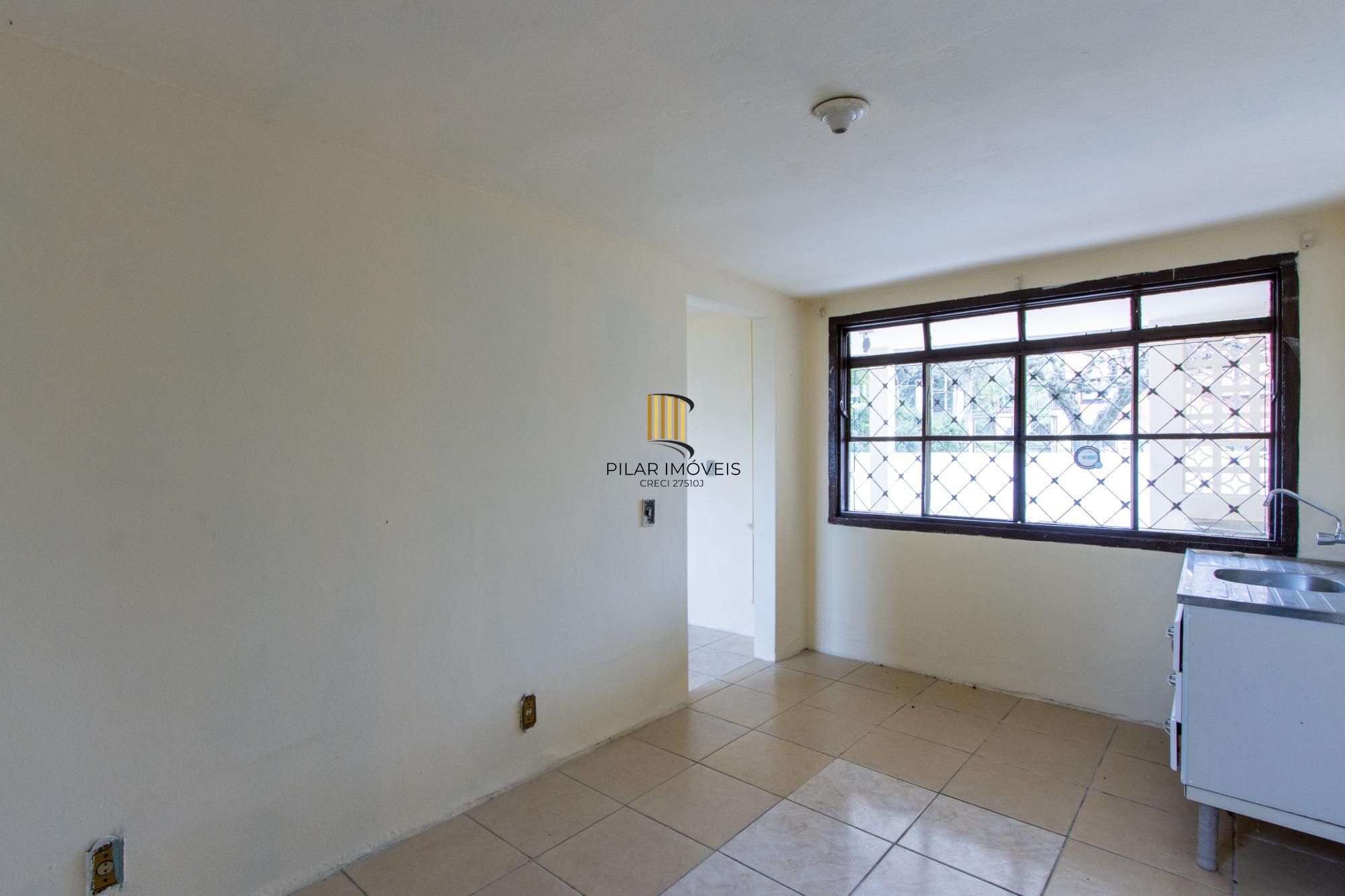 Casa 2 dormitórios no bairro Tristeza