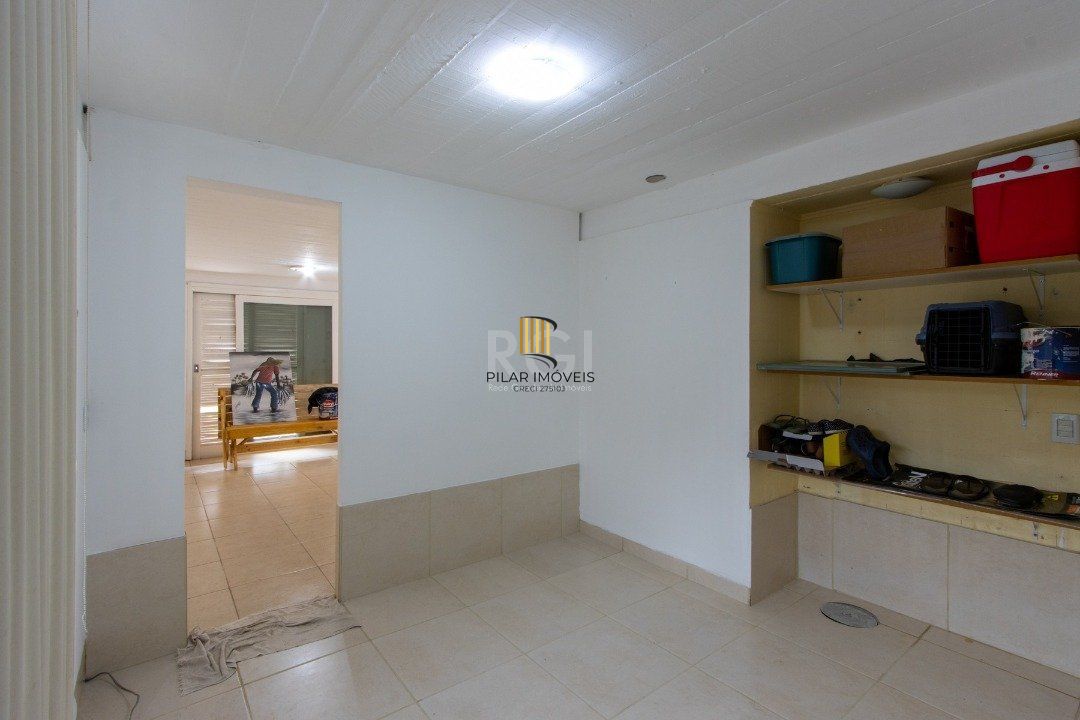 Casa para Venda - 180m², 3 dormitórios, sendo 1 suites, 2 vagas - Ipanema