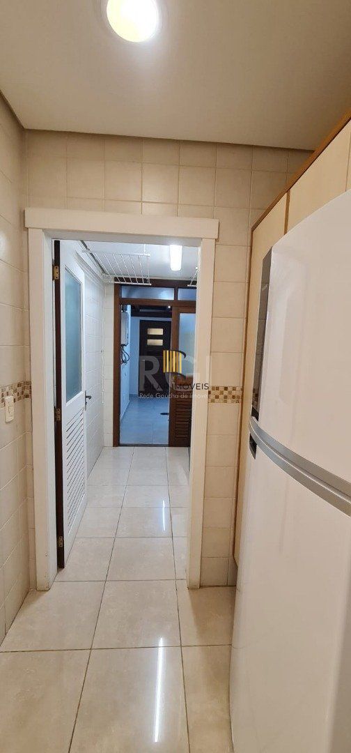 Casa de Condomínio 4 dormitórios no bairro Vila Conceição