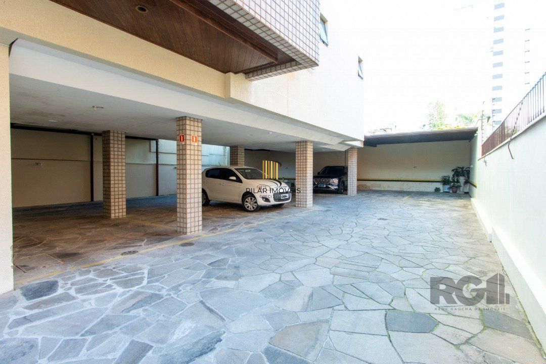 Apartamento | 3 quartos | 1 suíte | 1 vaga | 92,00m2 | Bairro Petrópolis