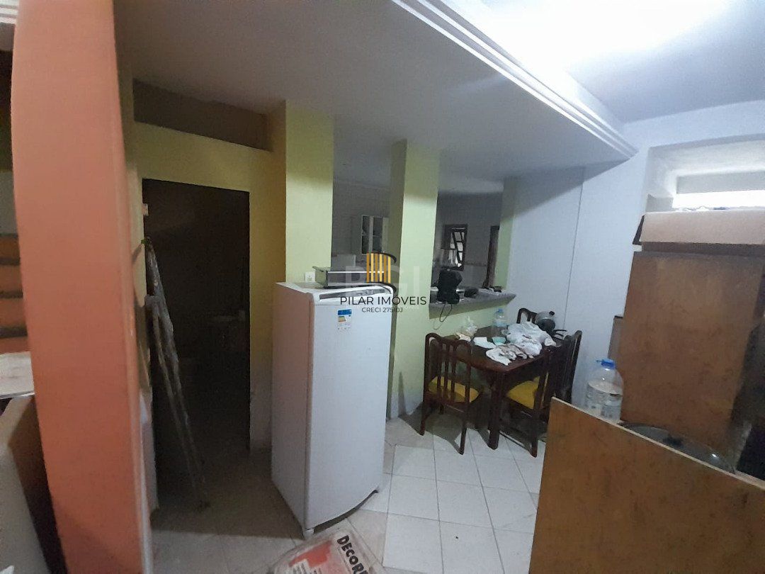 Casa para Venda com 3 dormitórios, sendo 1 suites e 3 vagas no bairro Ipanema