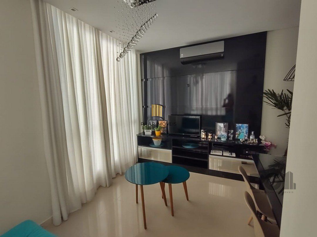 Apto mobiliado e decorado 01 dormitório com garagem