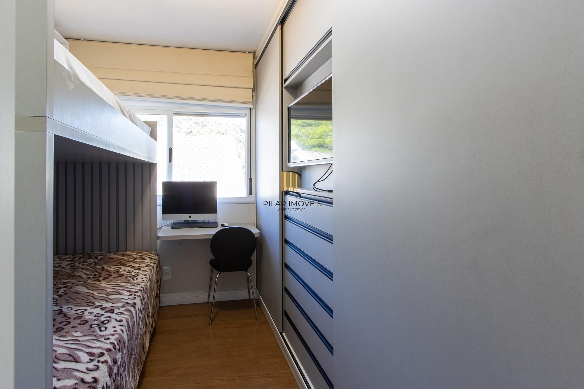 Casa condomínio | 3 dormitórios | 1 Suíte | 240,82 Privativos | 2 Vagas | Bairro Teresópolis