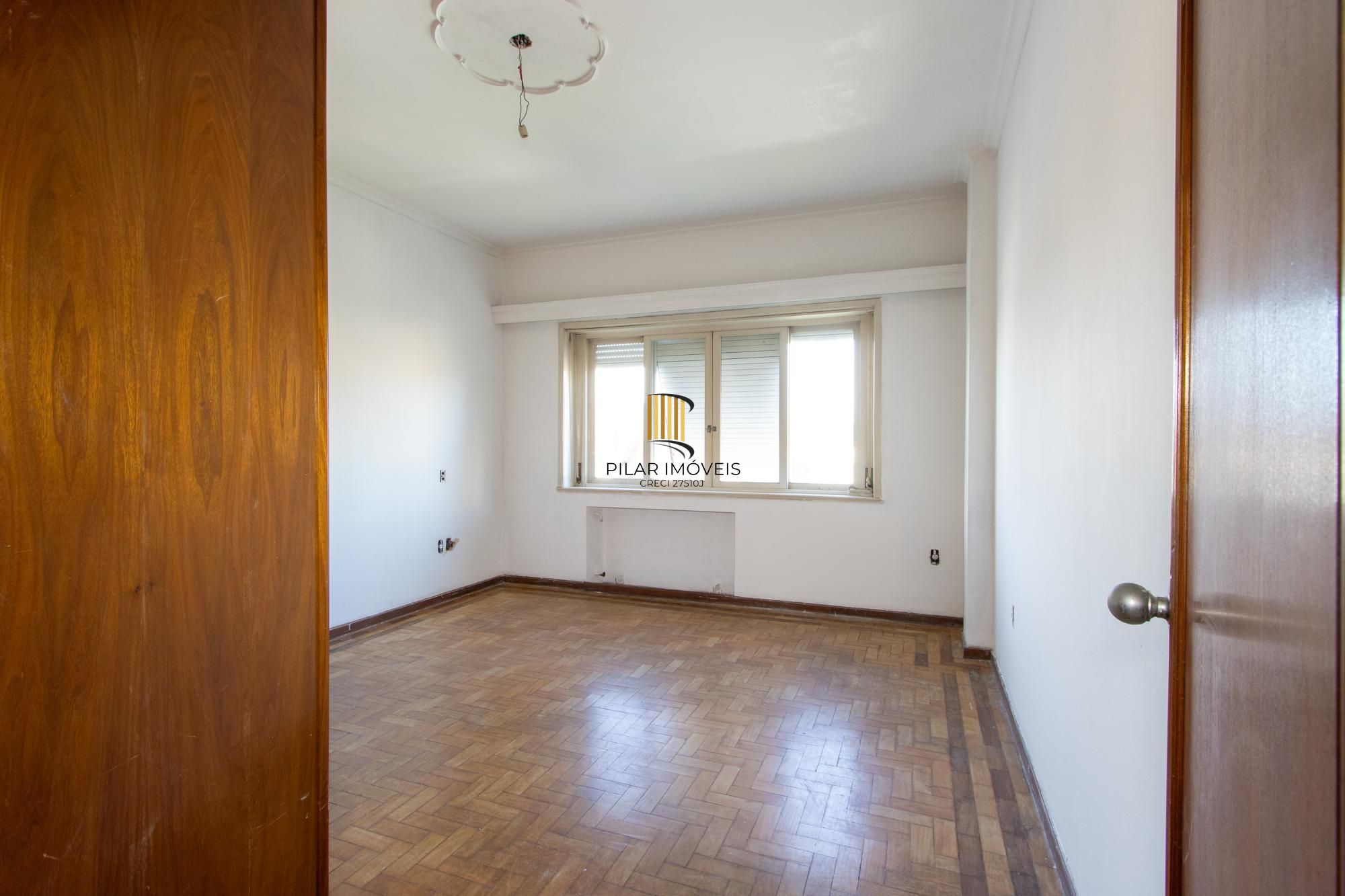 Apartamento para Venda - 238m², 3 dormitórios, sendo 1 suites, 1 vaga - Floresta