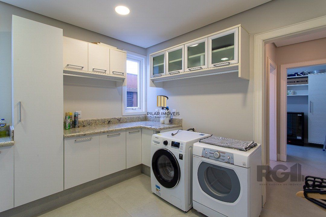 Casa Condominio para Venda - 610m², 4 dormitórios, sendo 4 suites, 3 vagas - Terra Ville