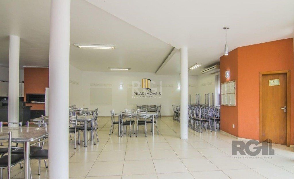 Casa de Condomínio 3 dormitórios no bairro Cavalhada