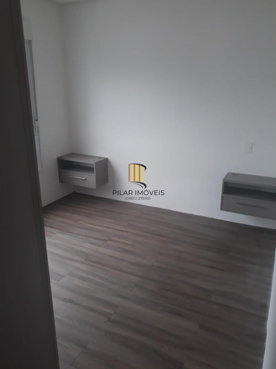 Casa de Condomínio 3 dormitórios no bairro Glória