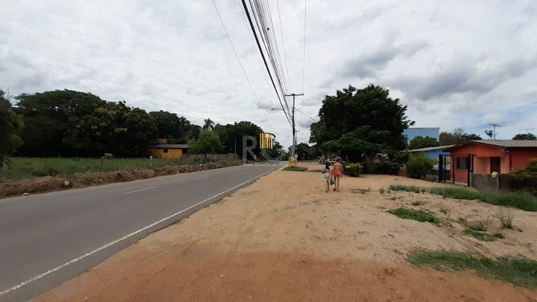 Casa para Venda - 182m², 2 dormitórios, sendo 1 suites, 3 vagas - Lami