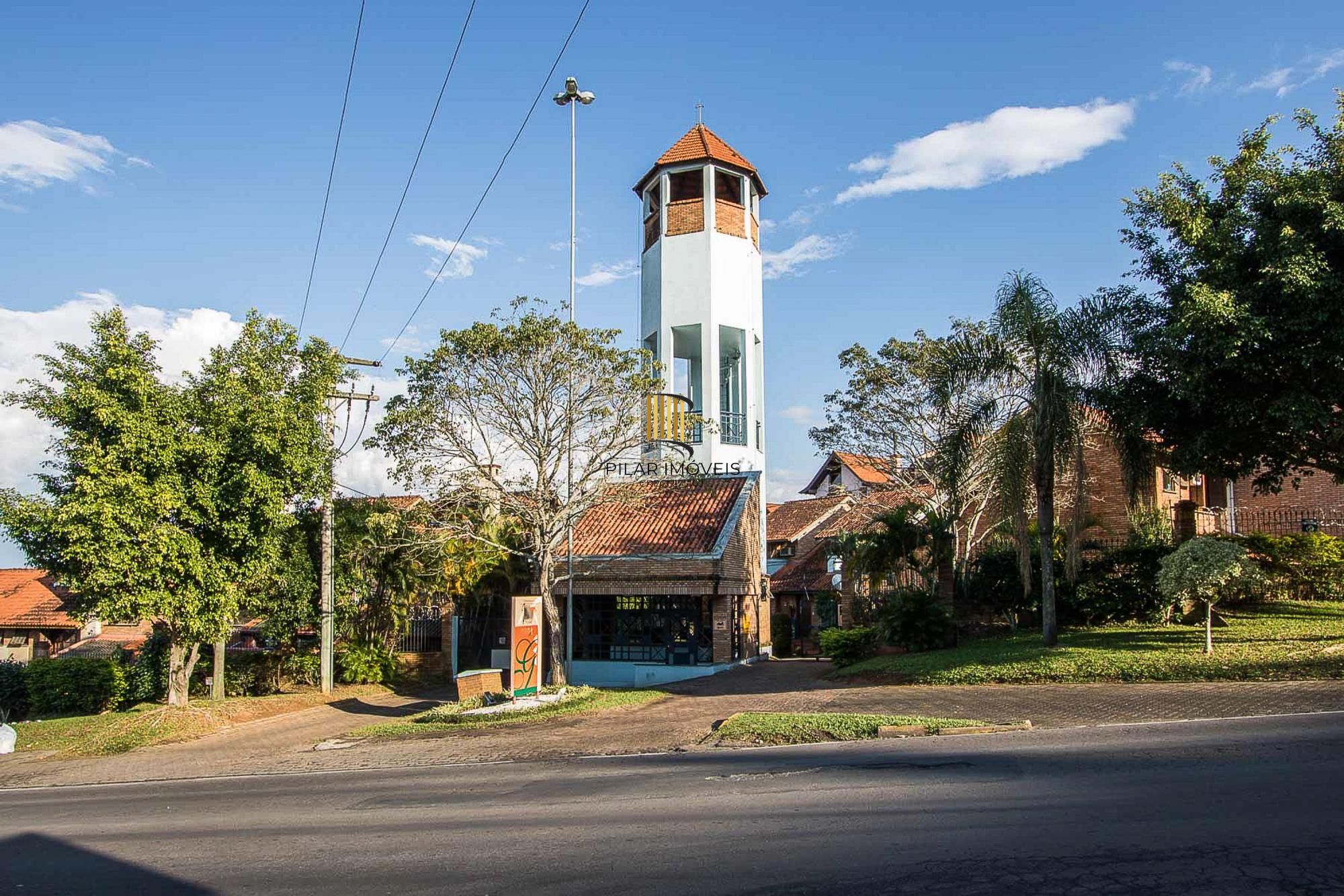 Casa em condomínio, 2 dormitórios, 1 vaga escriturada - Bairro Cavalhada