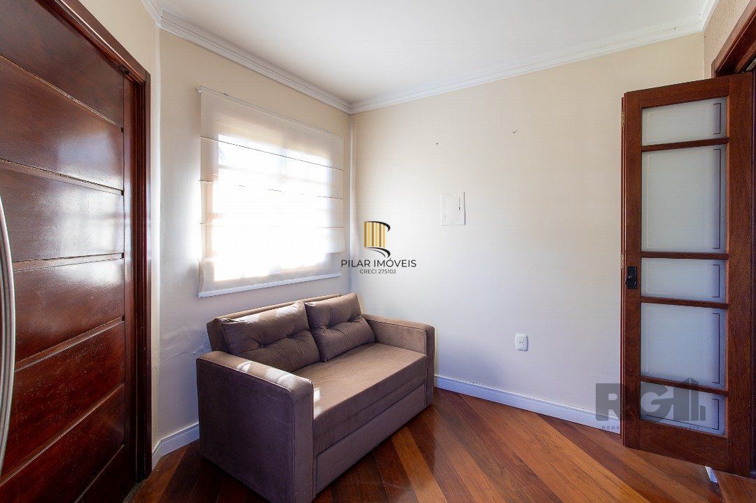 Casa 3 dormitórios no bairro Vila Nova