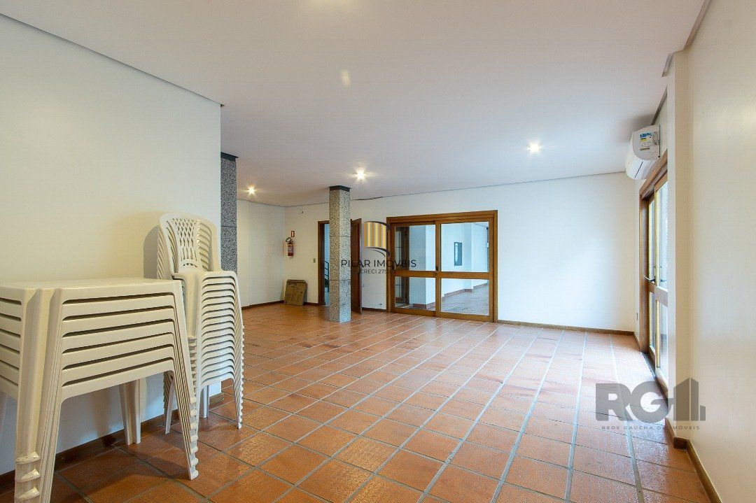 Apartamento 3 dormitórios no bairro Menino Deus
