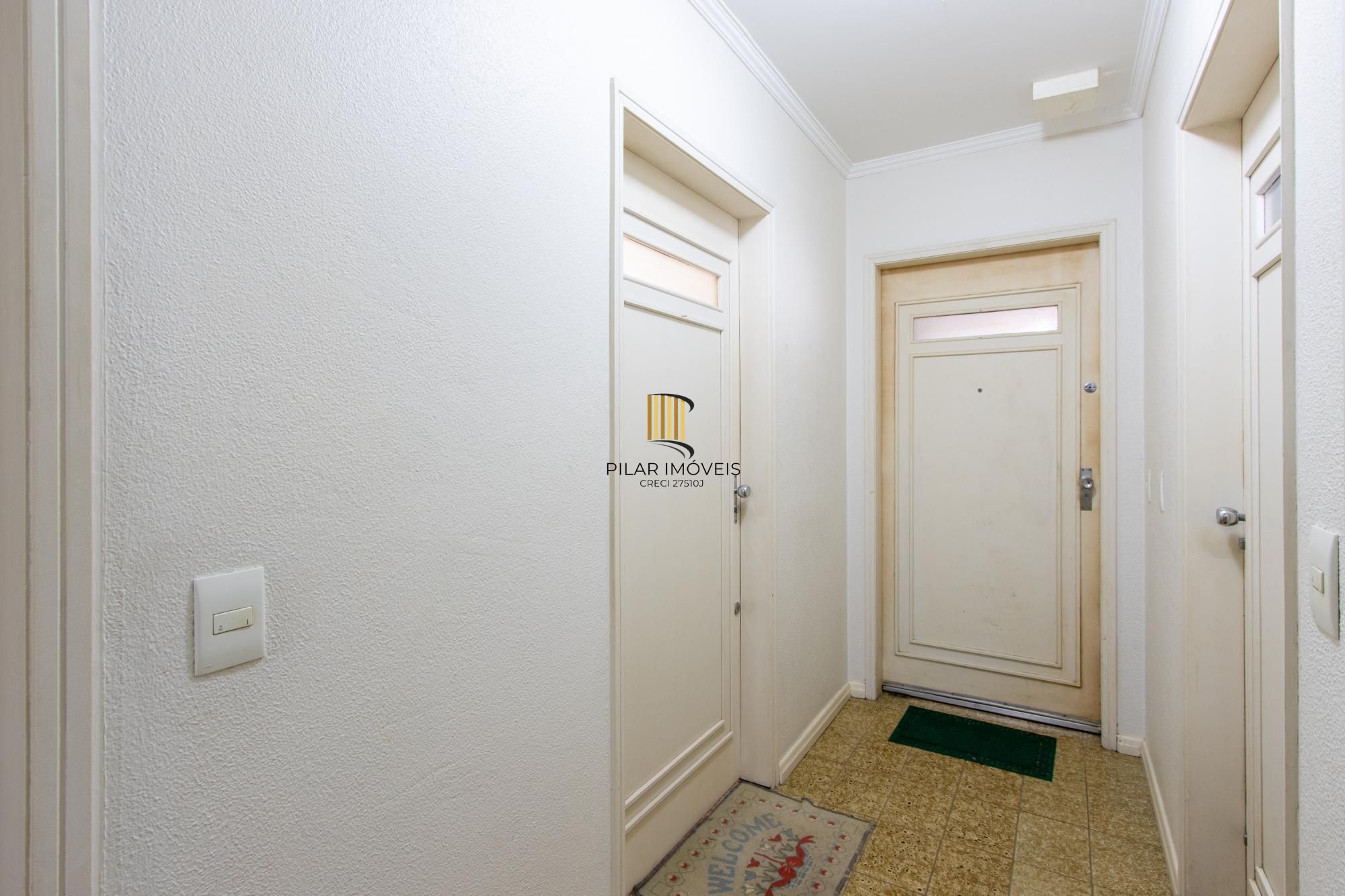 Apartamento de 2 dormitórios e uma vaga,  com infraestrutura