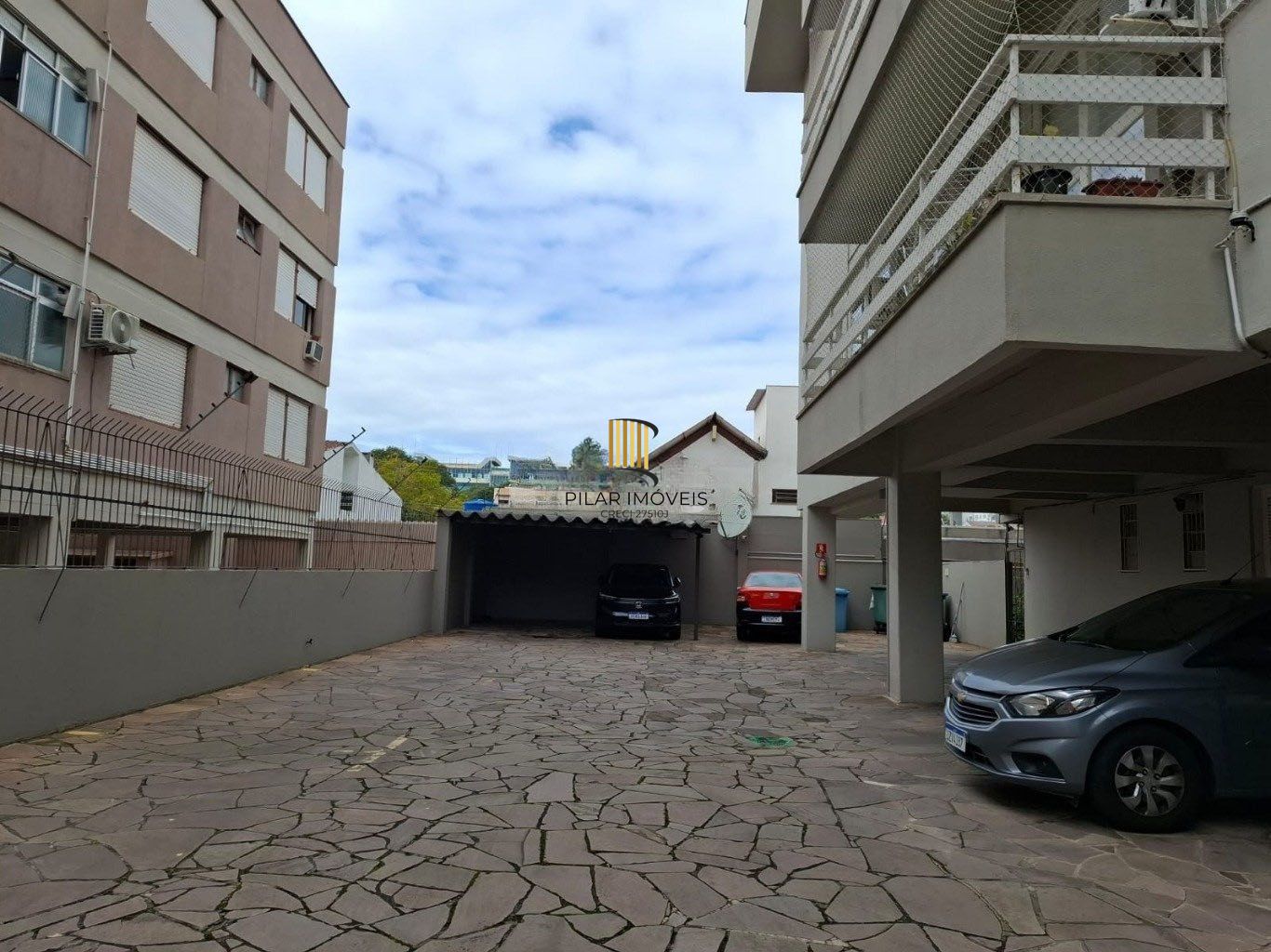 Apartamento com 2 quartos à venda no bairro Jardim do Salso, Porto Alegre