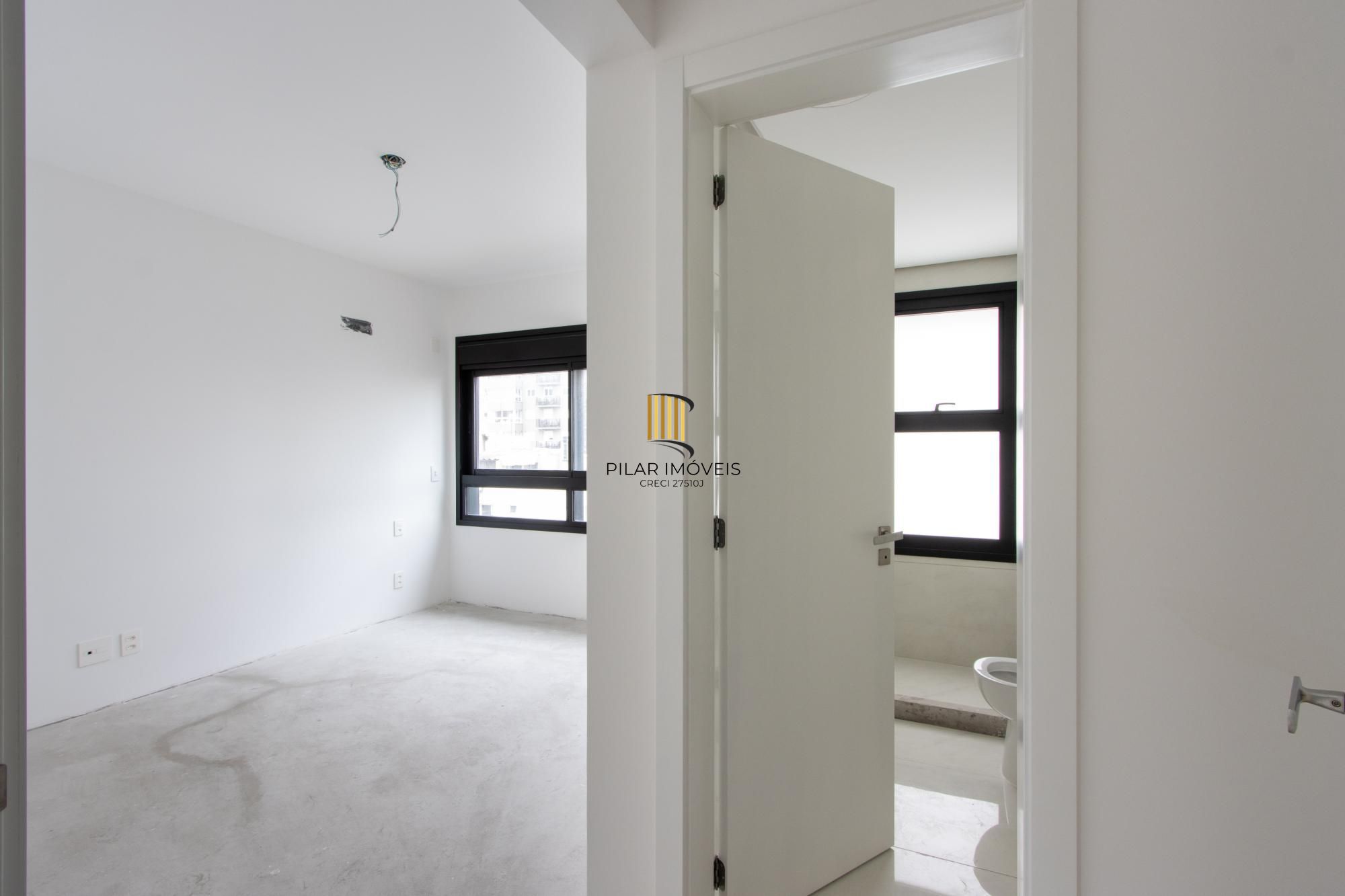 Apartamento 4 dormitórios no bairro Bela Vista