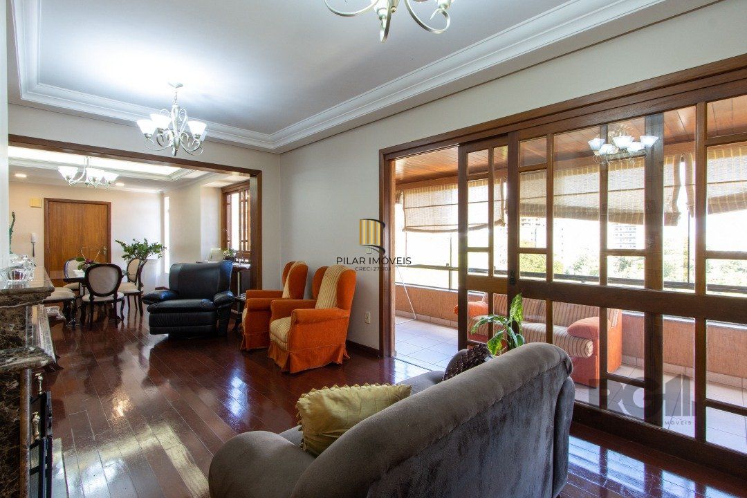 Apartamento 3 dormitórios no bairro Centro