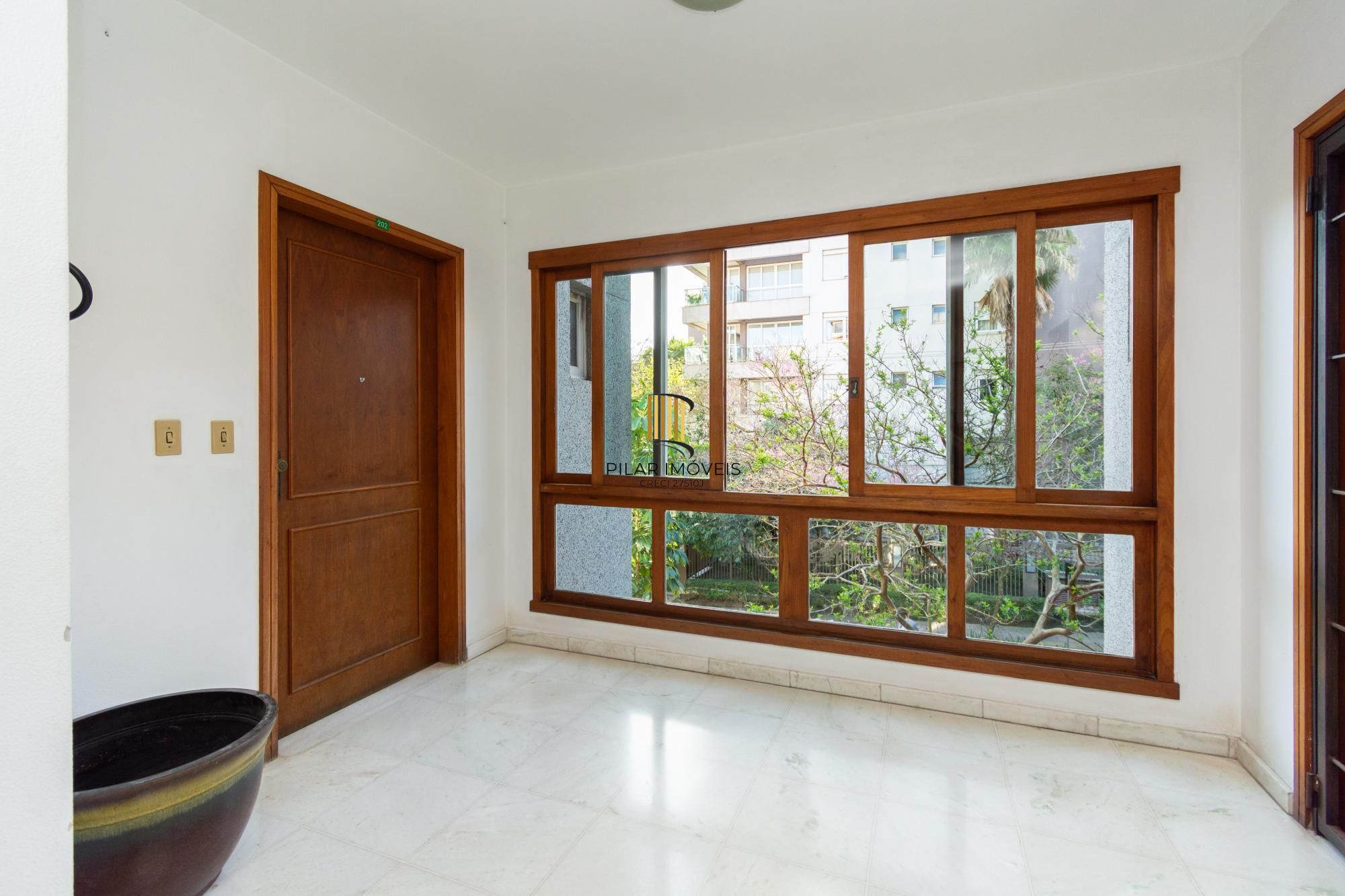 Apartamento com 3 Quartos à venda, 122m² - Petrópolis