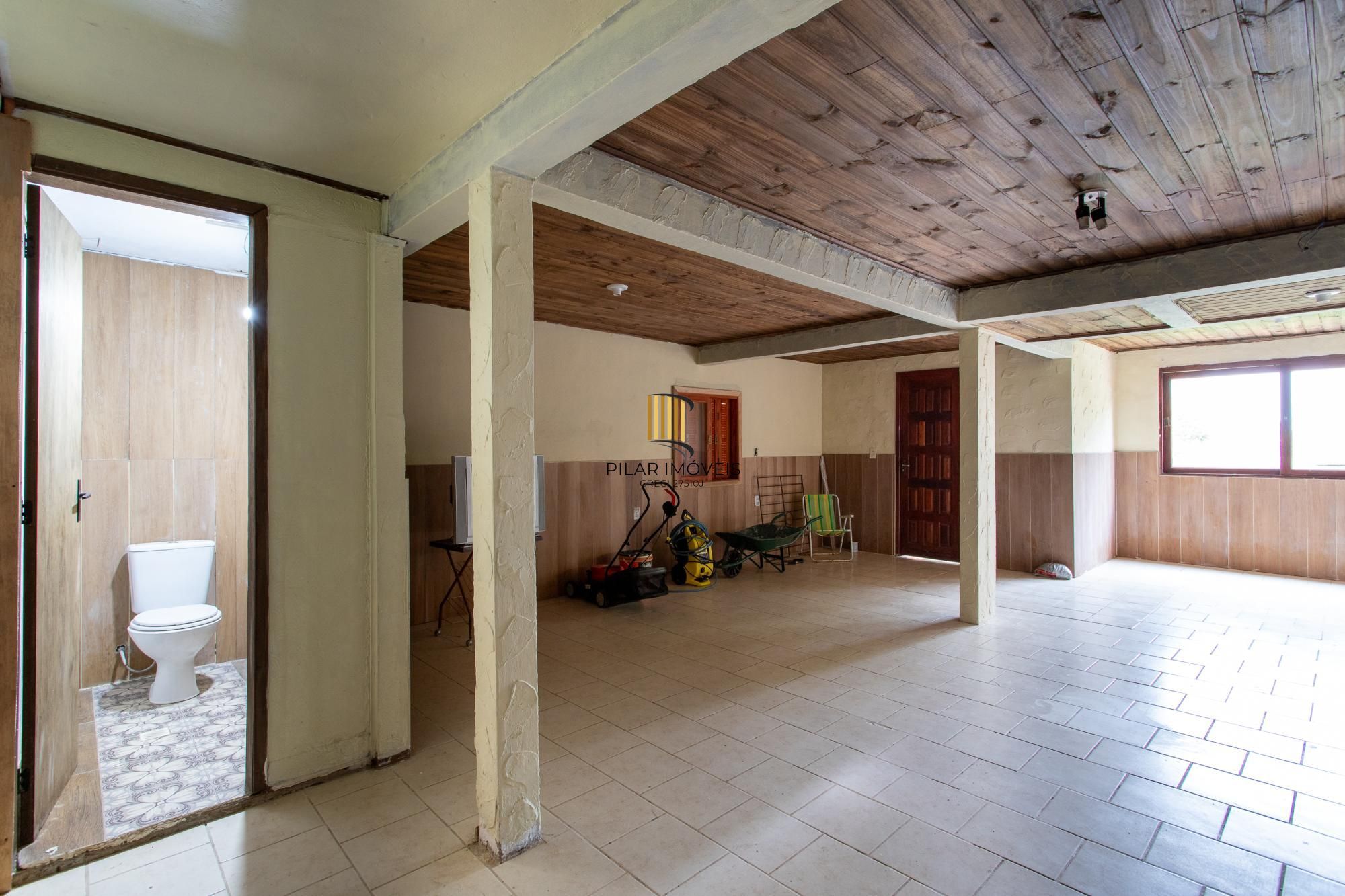 Casa 2 dormitórios no bairro Vila Nova