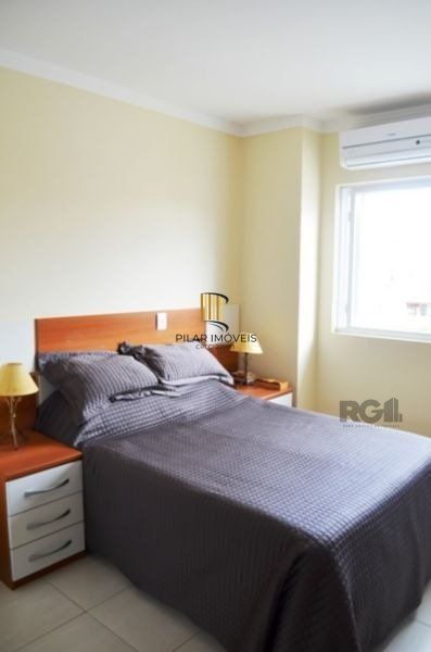 Casa para Venda - 140m², 3 dormitórios, sendo 1 suites, 1 vaga - Hípica