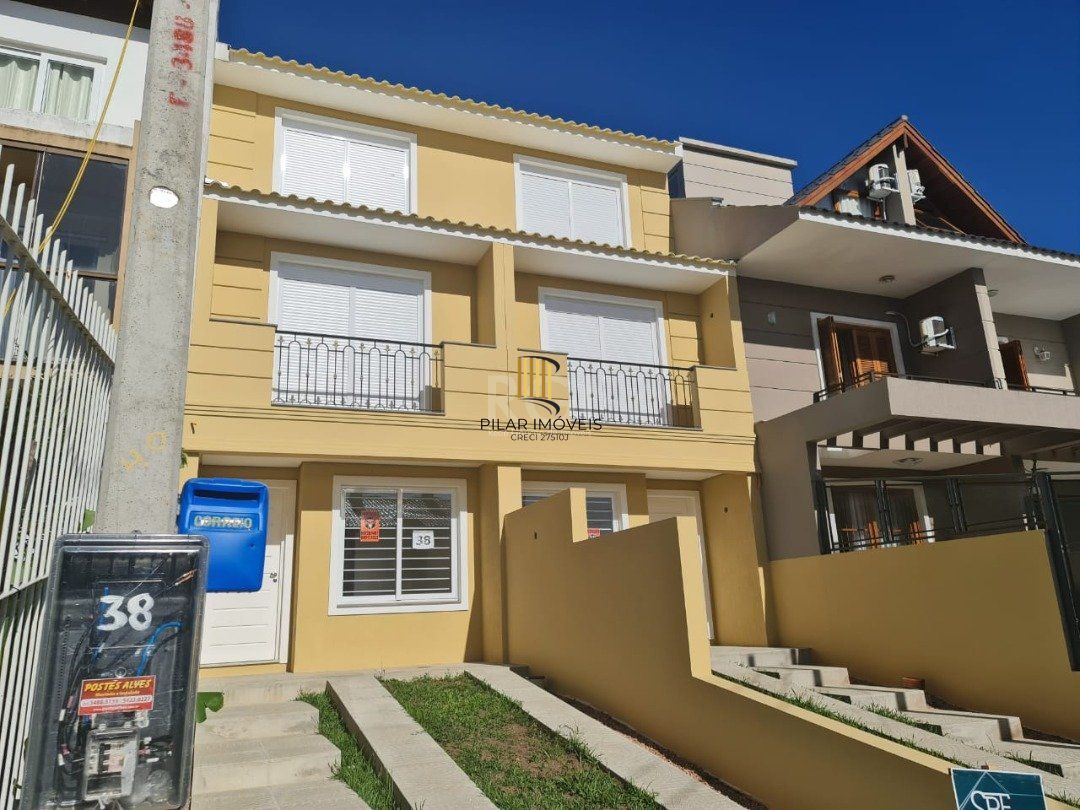 Casa para Venda - 133m², 3 dormitórios, sendo 3 suites, 1 vaga - Guarujá - Pilar Imóveis
