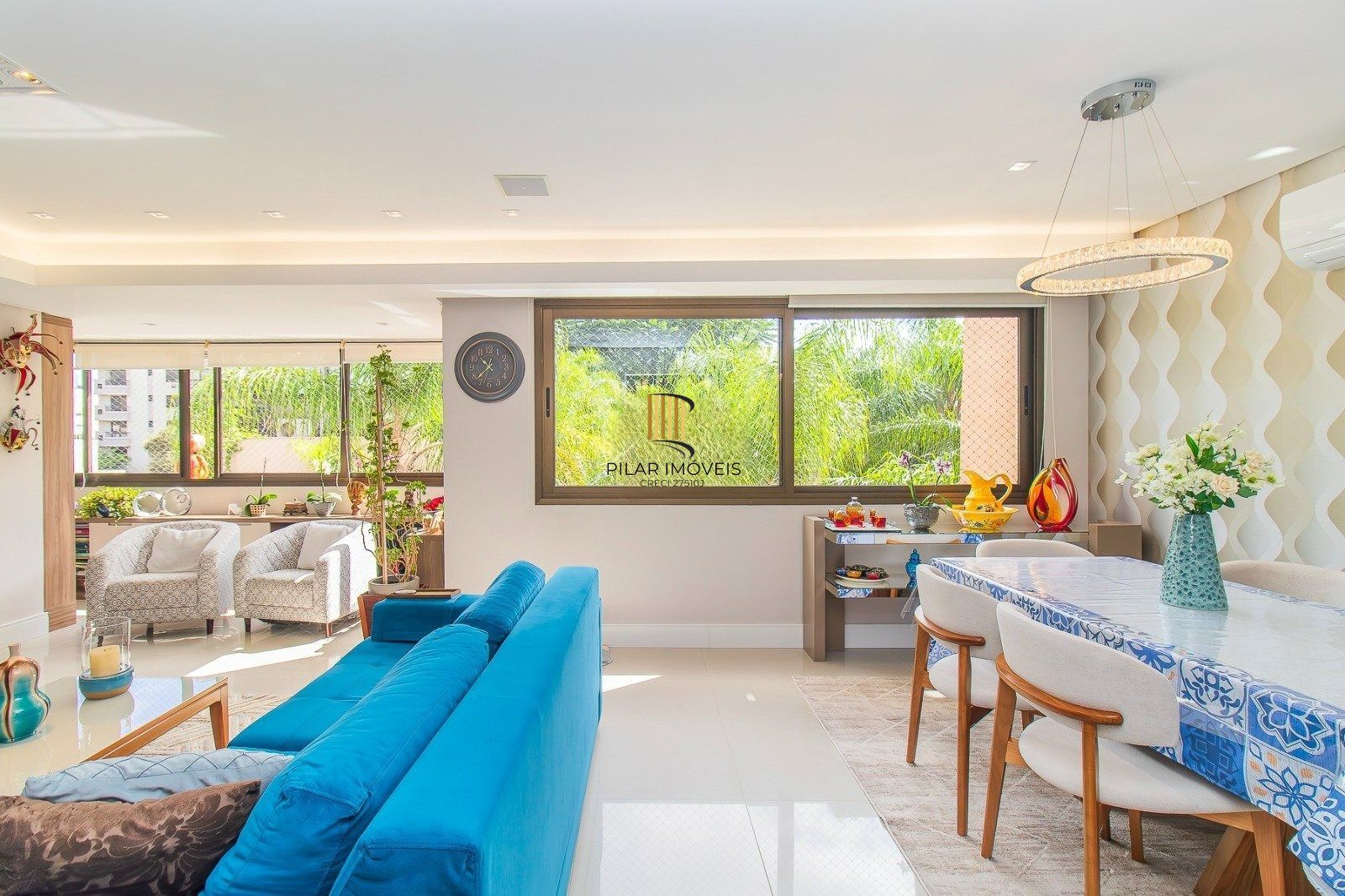 Apartamento de 3 suites e 2 vagas no bairro Mont Serrat