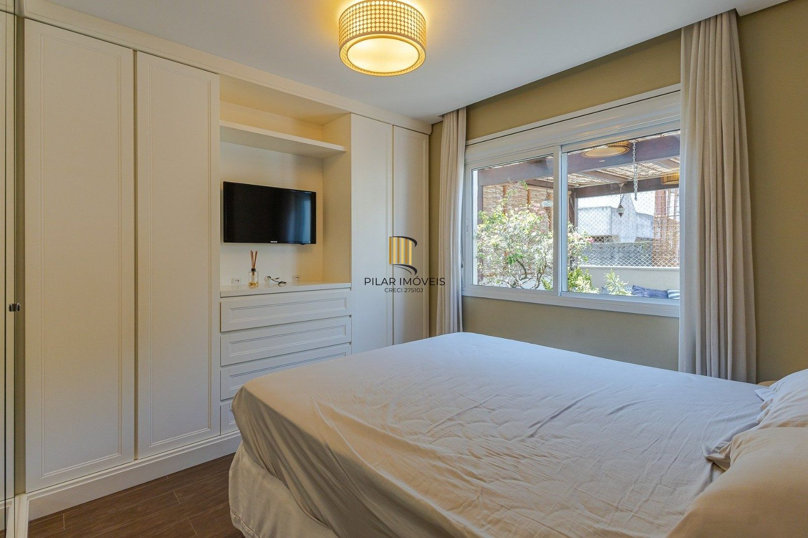 Apartamento Garden com 2 quartos, 3 vagas e 116.71m²