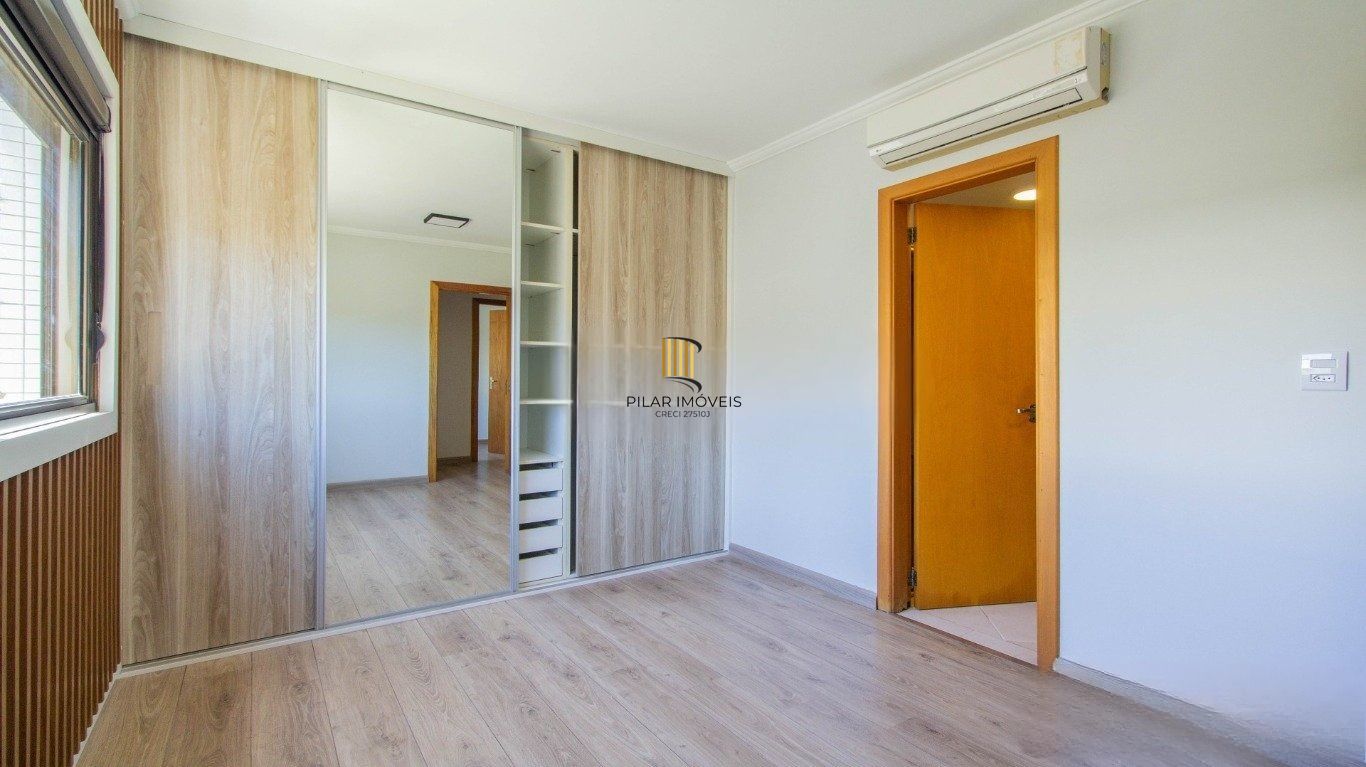 Vista Panorâmica, 3 Dormitórios com Suíte e 2 Vagas no Petrópolis