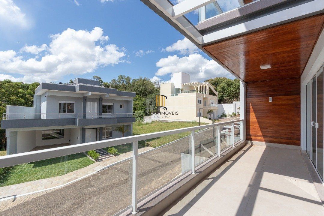 Casa Condominio para Venda - 219m², 3 dormitórios, sendo 1 suites, 2 vagas - Vila Nova