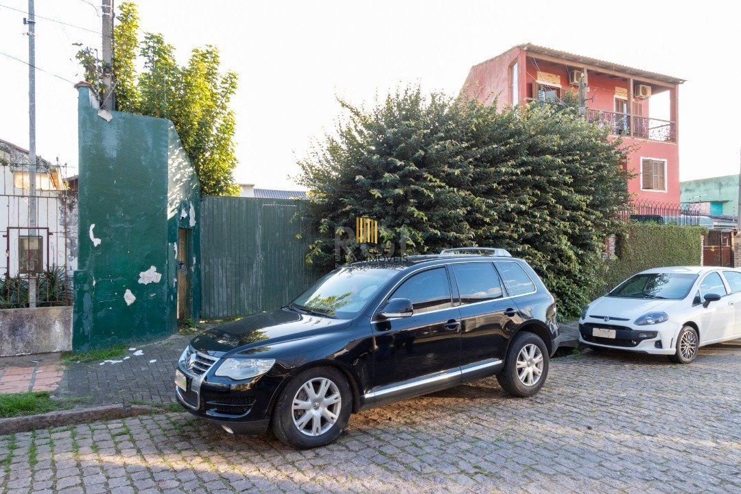 Casa para Venda - 120m², 4 dormitórios, sendo 1 suites, 3 vagas - Serraria