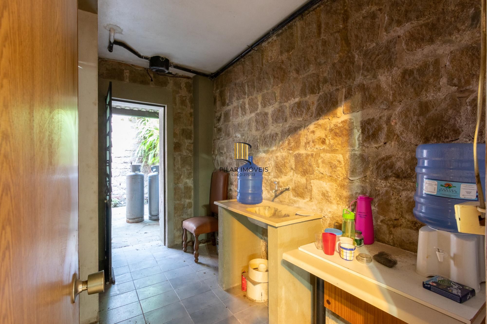 Casa para Venda - 286.28m², 2 dormitórios, sendo 1 suites, 3 vagas - Santa Tereza
