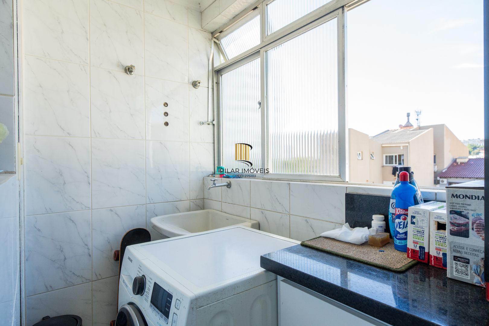 Apartamento com 70,37m², 2 dormitórios, de casal com sacada