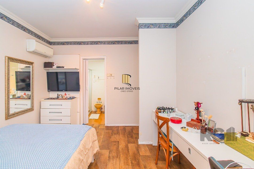 Cobertura 5 dormitórios no bairro Auxiliadora
