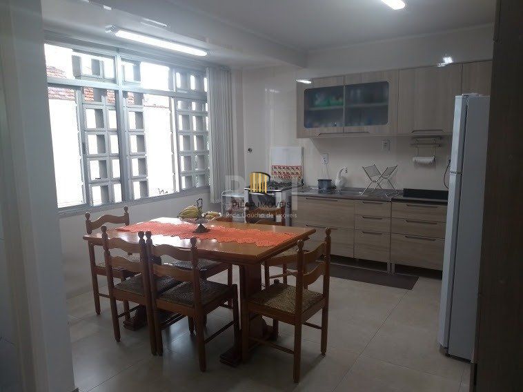 Apartamento para Venda - 125.45m², 3 dormitórios, sendo 1 suites, 1 vaga - Petrópolis