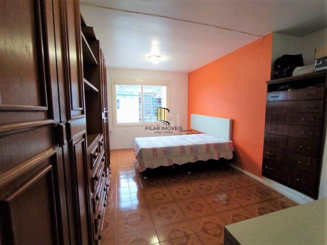 Casa para Venda - 150m², 4 dormitórios, sendo 3 suites, 2 vagas - Jardim Verde