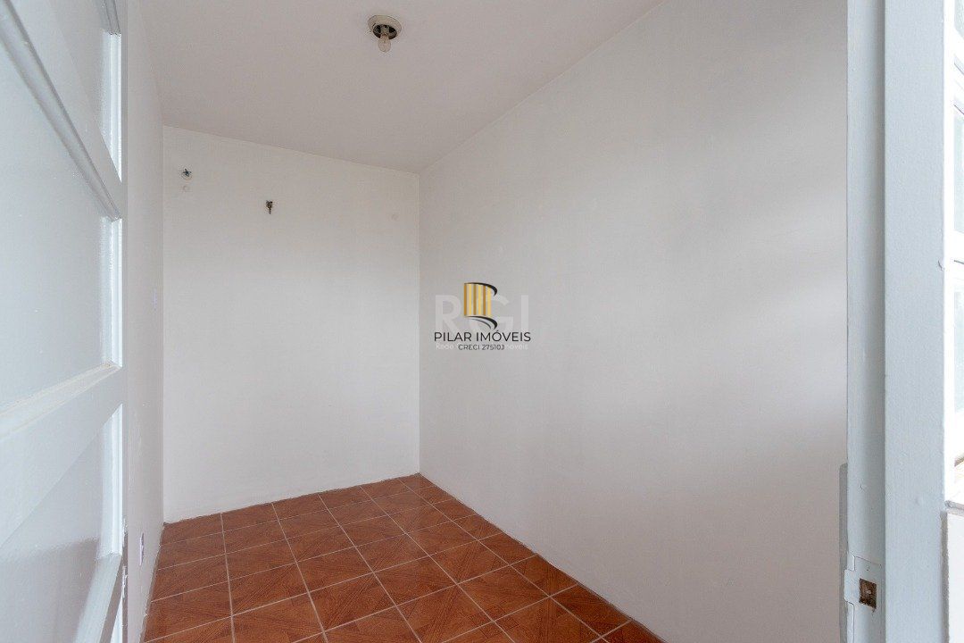 Apartamento para Venda - 99.9m², 2 dormitórios, sendo 1 suites, 1 vaga - Cristal