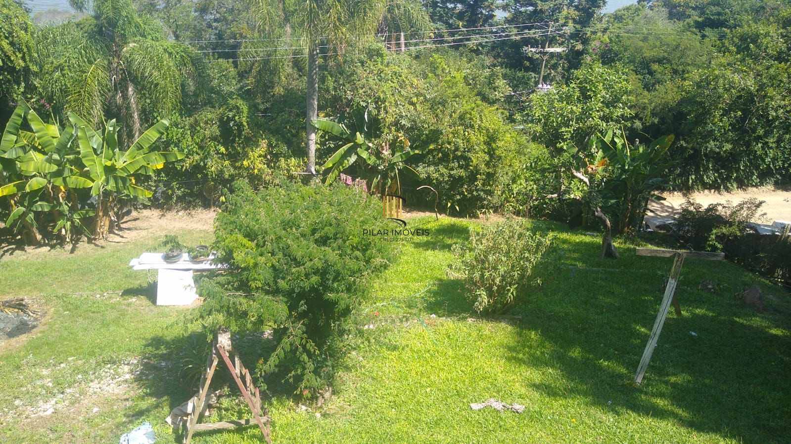 Sítio para Venda - 240m², 3 dormitórios, sendo 2 suites, 6 vagas - Ponta Grossa