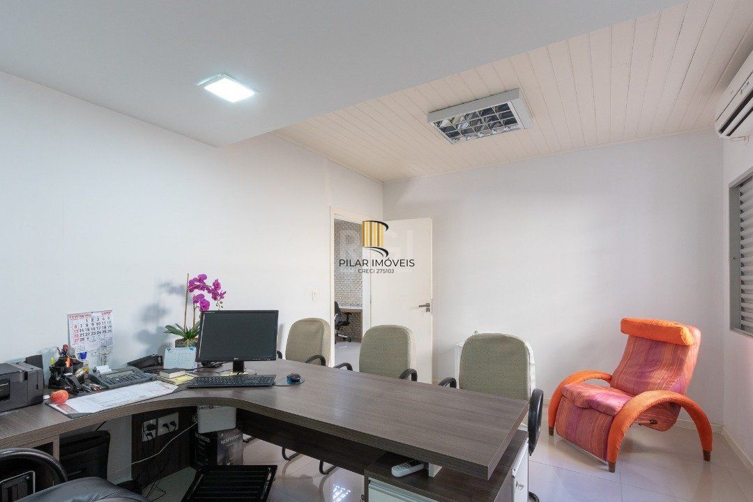 Casa para Venda - 199.62m², 5 dormitórios, 15 vagas - Tristeza