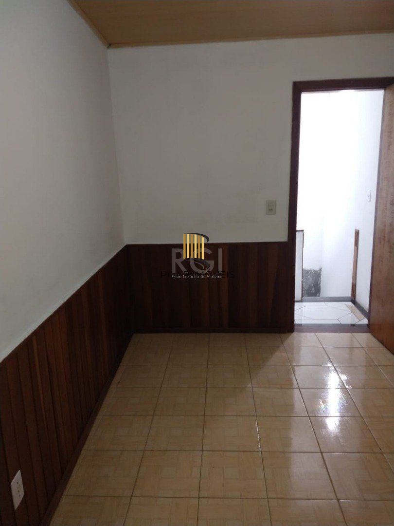 Casa para Venda - 123m², 3 dormitórios, sendo 1 suites, 2 vagas - Hípica