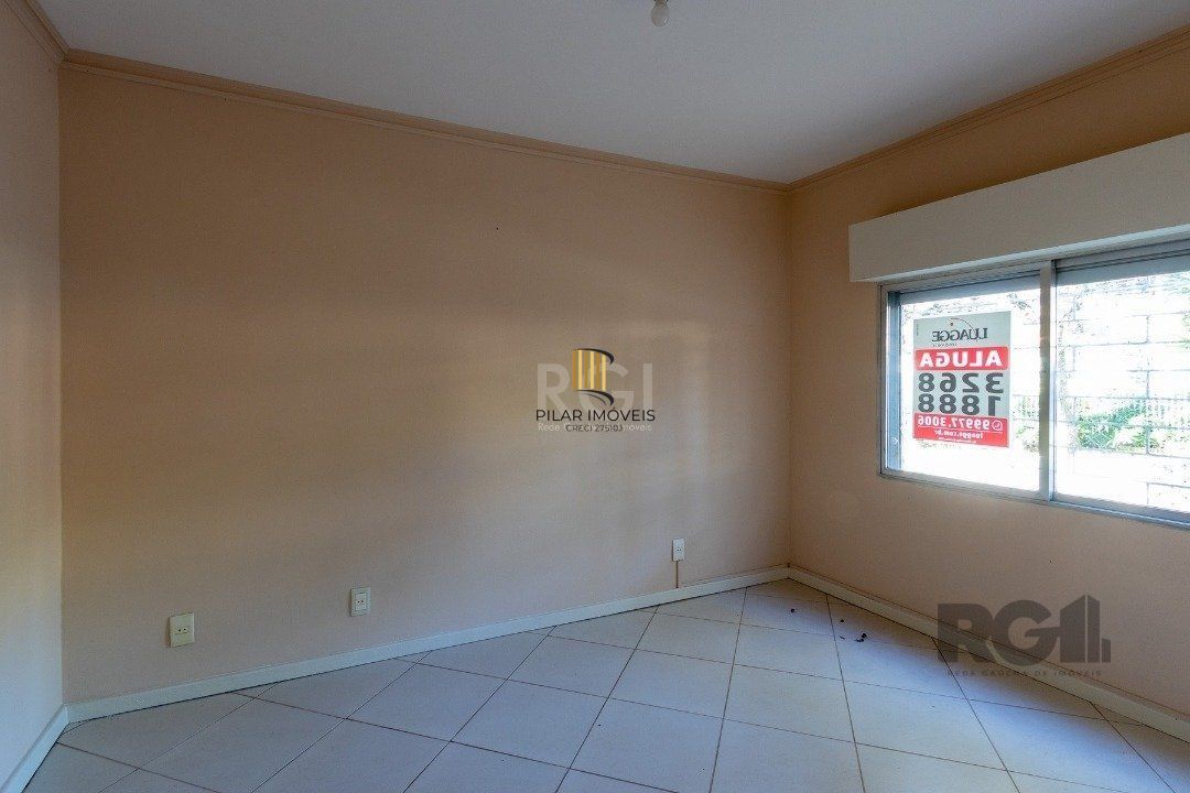 Apartamento de 1 dormitório, com vaga de garagem escriturada, próximo da Av. Otto Niemeyer.