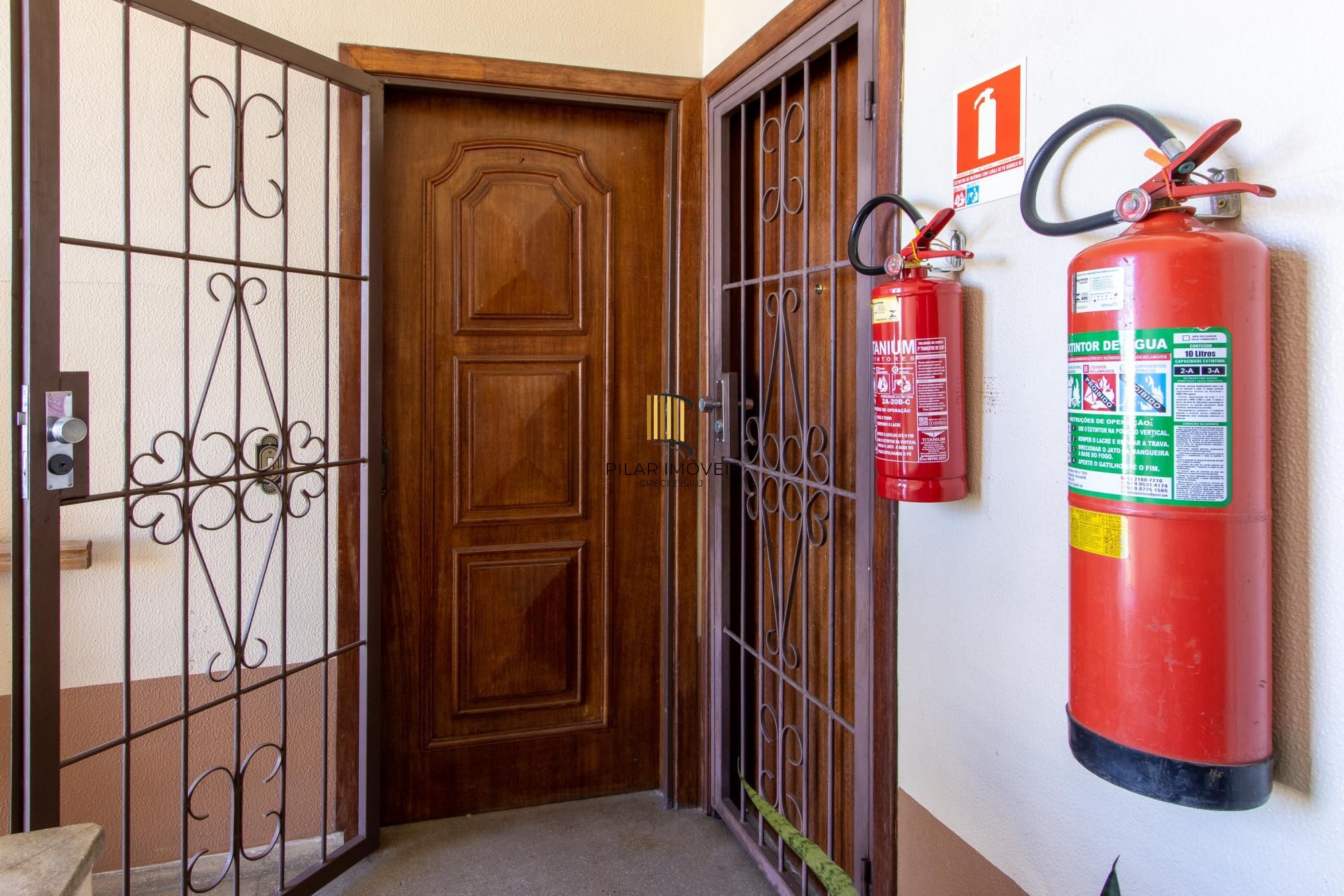 Apartamento 2 dormitórios no bairro Cristal