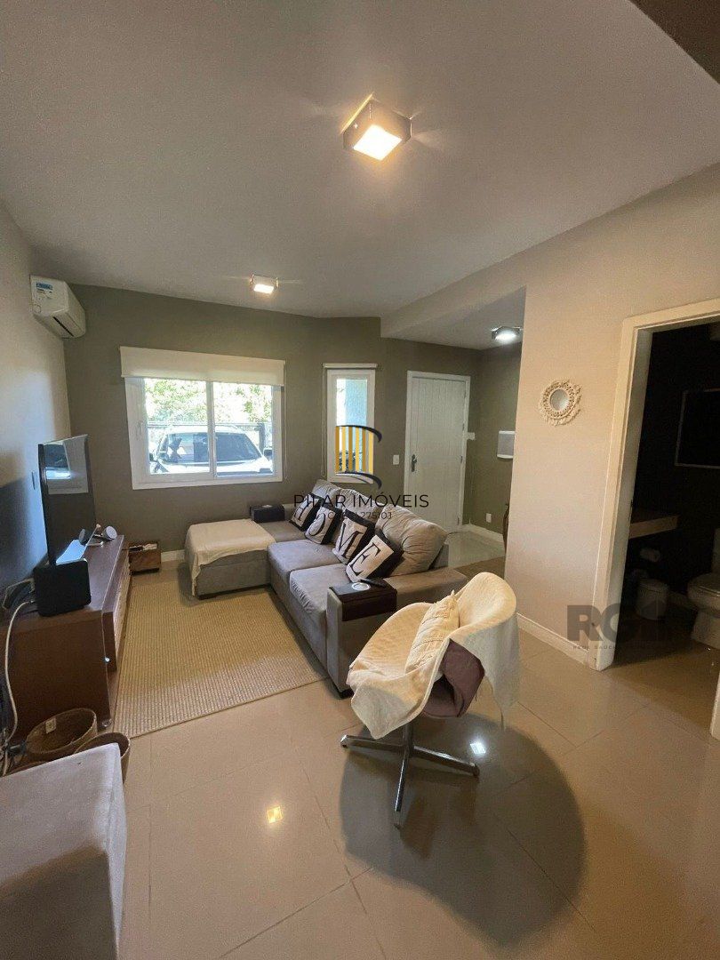 Casa 3 dormitórios no bairro Espírito Santo