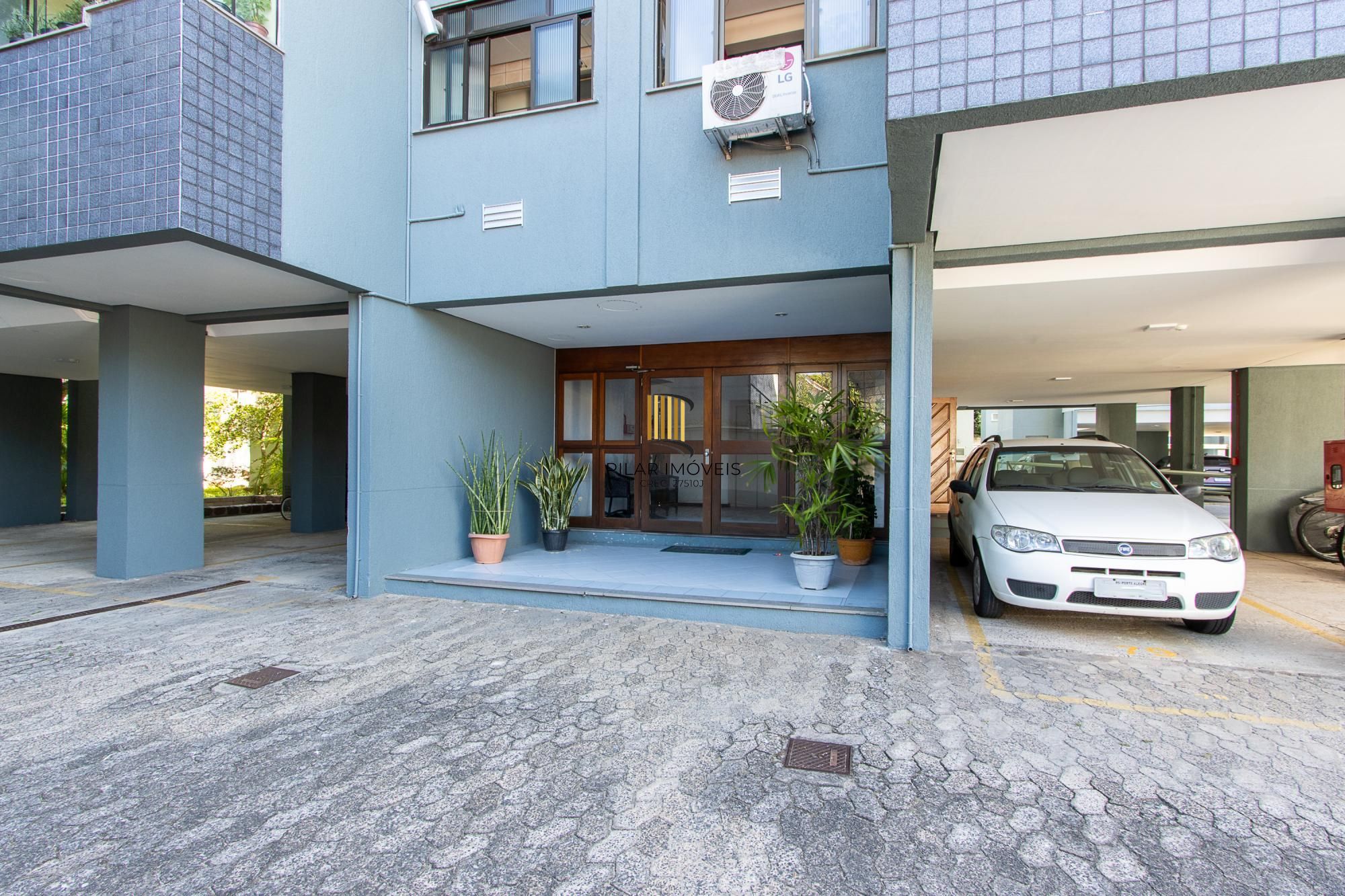 Cobertura 2 dormitórios - Bairro Camaquã