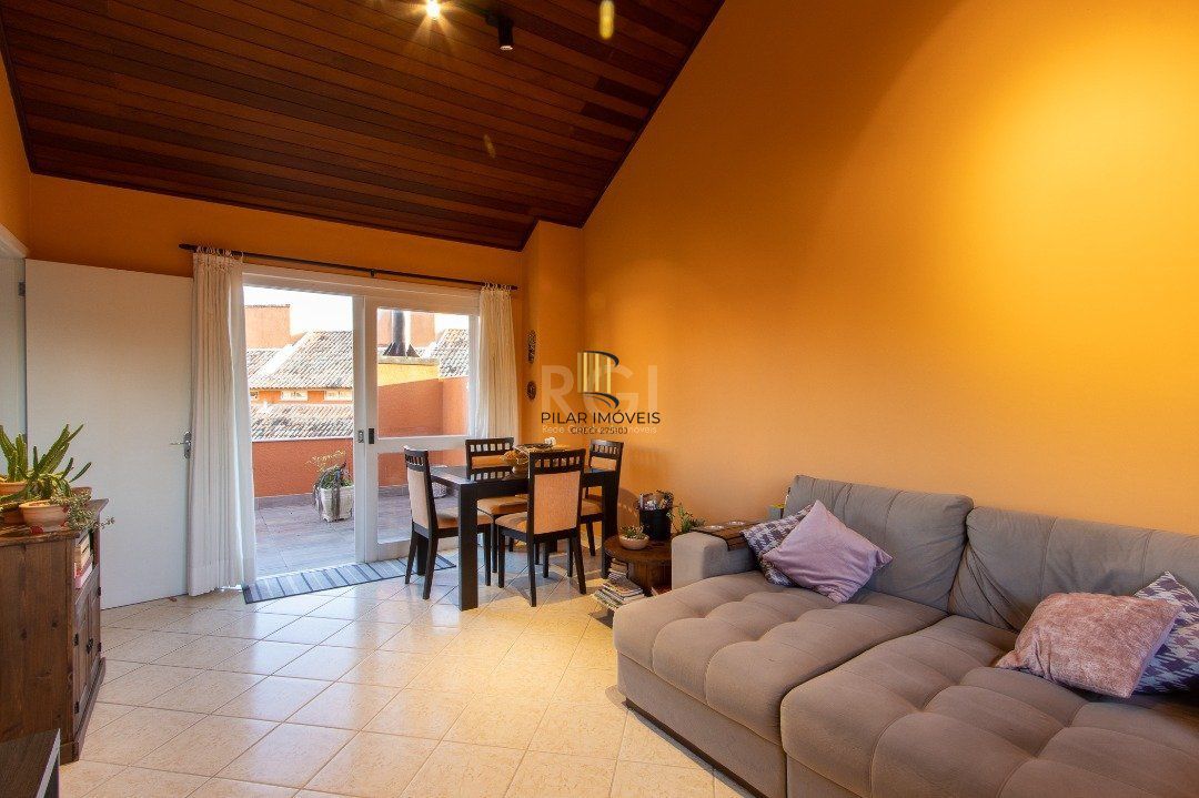 Casa de Condomínio 4 dormitórios no bairro Vila Assunção