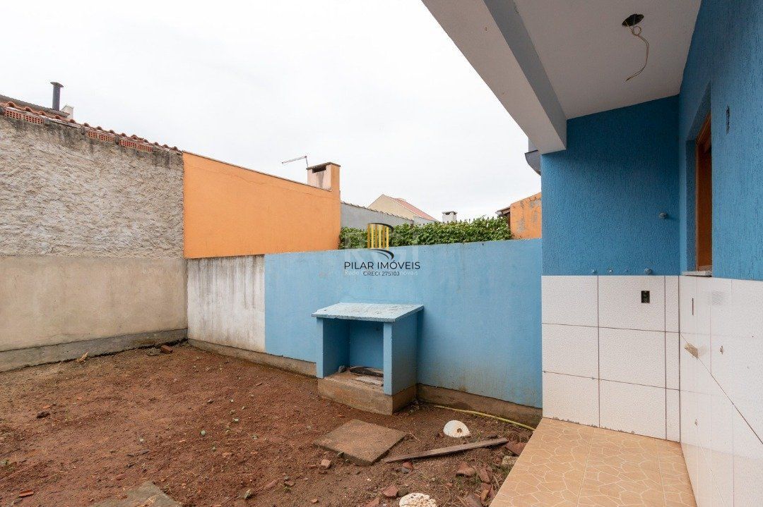 Casa para Venda - 115m², 3 dormitórios, sendo 1 suites, 2 vagas - Urubatã