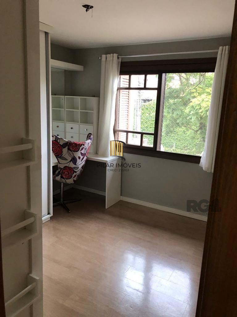Casa de Condomínio 4 dormitórios no bairro Vila Assunção