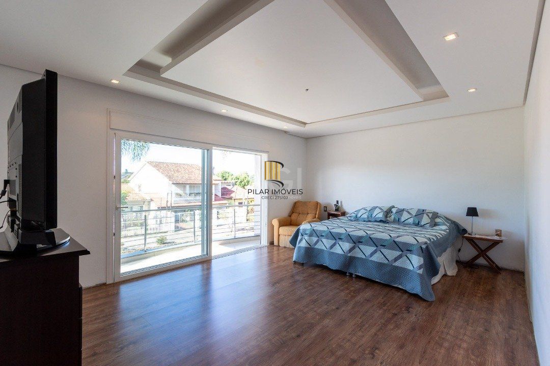 Casa para Venda - 463m², 4 dormitórios, sendo 4 suites, 4 vagas - Ipanema